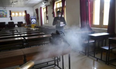 दिल्ली में अब 31 अक्टूबर तक बंद रहेंगे स्कूल, शिक्षा मंत्री का आदेश