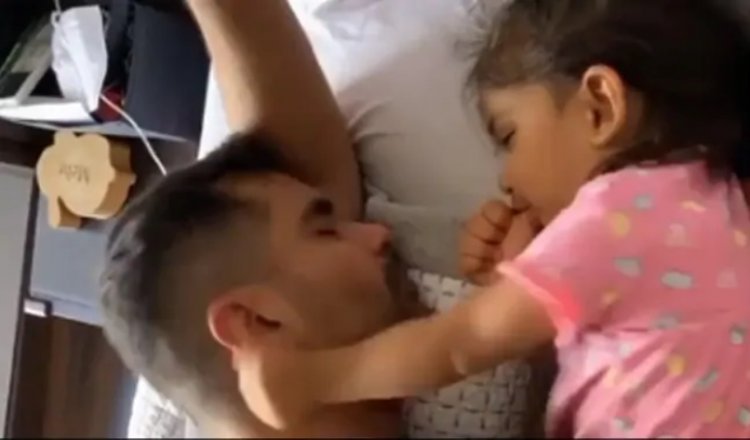 अंगद बेदी सो रहे थे तभी बेटी मेहर ने इस खास अंदाज में उठाया, बाप-बेटी का क्यूट VIDEO वायरल