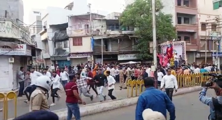 #RamNavami:बड़ौदा में एक बार फिर भगवान राम की शोभा यात्रा पर पथराव, राज्य के गृह मंत्री समेत डीजीपी की पूरी घटना पर नजर