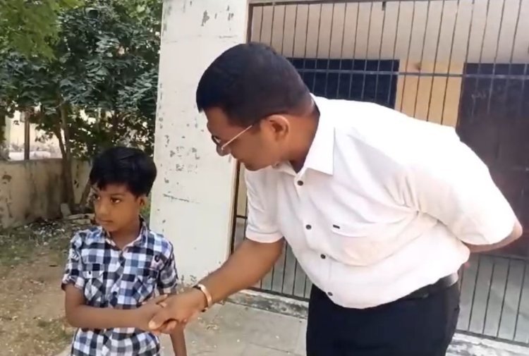 वडोदरा के रिक्शा चालक के 6 वर्षीय बच्चे का जीवन कैसे बदला स्थानिक कॉर्पोरेटर ने !